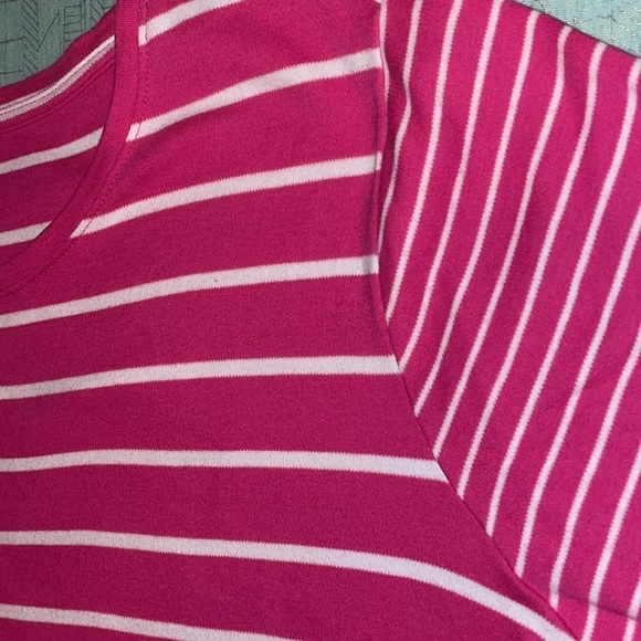 KIM Rogers Perfectly Soft XL vibrant pink and white striped T-shirt Comfy - Picture 3 of 10